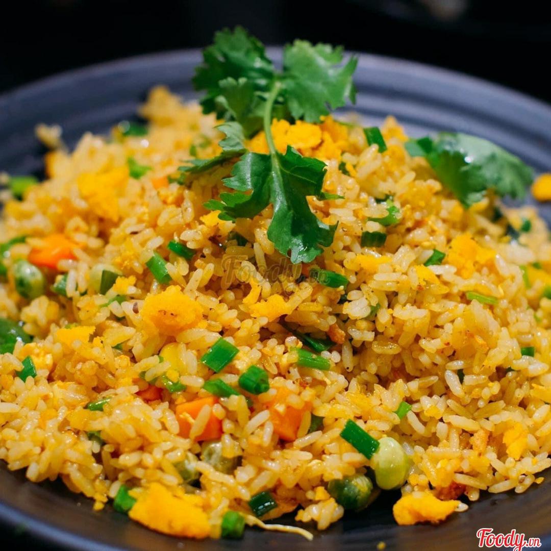 com-chien-trung-muoi