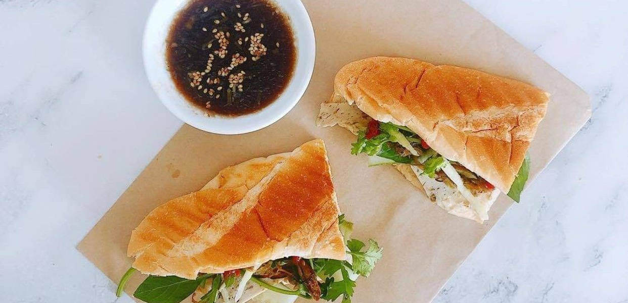 Tiệm-Chay-Ngõ---Bánh-Mì-Chay-Và-Mì-Trộn-Chay-Online---Phan-Văn-Trường