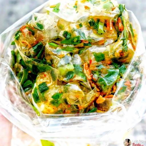 banh-trang-muoi-hanh-lon