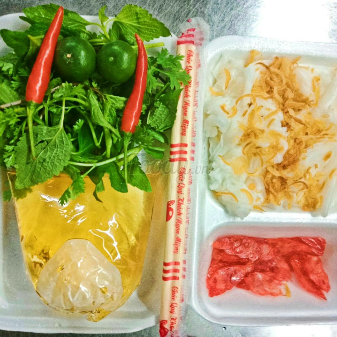 banh-cuon-nong-chay-lap-xuong-ruoc-tom