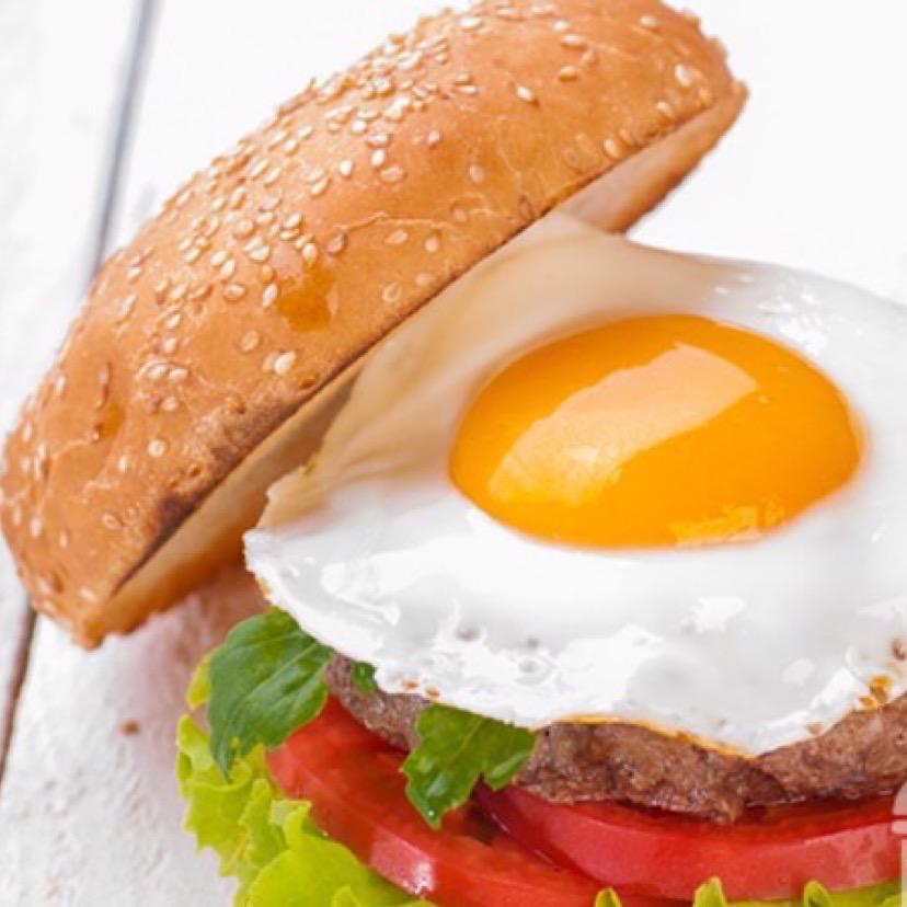 hamburger-trung-pho-mai