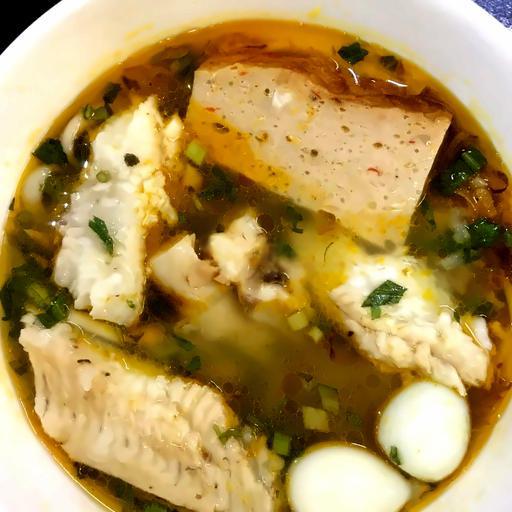 banh-canh-ca-loc-to-thuong