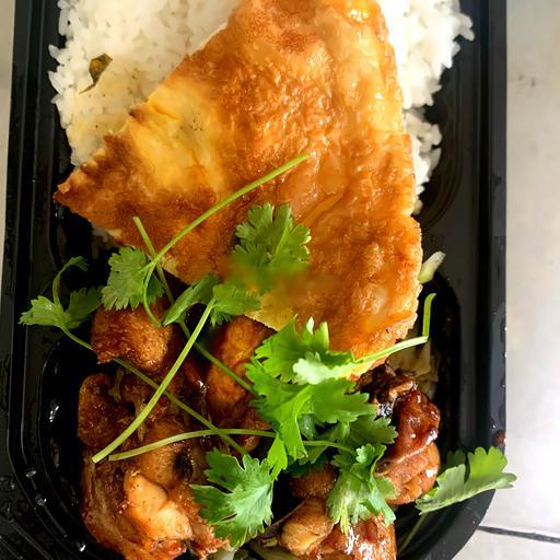 com-ga-rang-xa-ot-trung-uc-thit