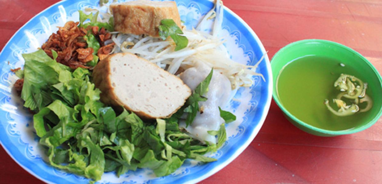 banh-cuon-song-moc-vuon-chuoi