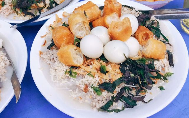 Cô-Hồng---Cháo-Sườn-Trứng-Chim-Cút---Lương-Sử-C