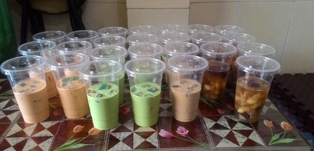 Hoa-Sen---Bánh-Tráng-Và-Trà-Sữa---Lê-Ngã