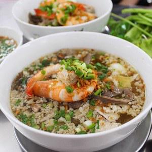 hu-tiu-ac-biet-tom-trung