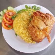 com-chien-uc-ga-lon-kem-canh-rong-bien