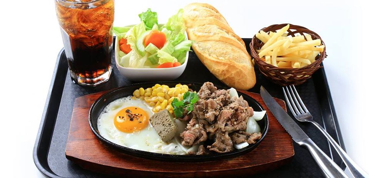 beefsteak-hai-con-bo-nguyen-thi-minh-khai