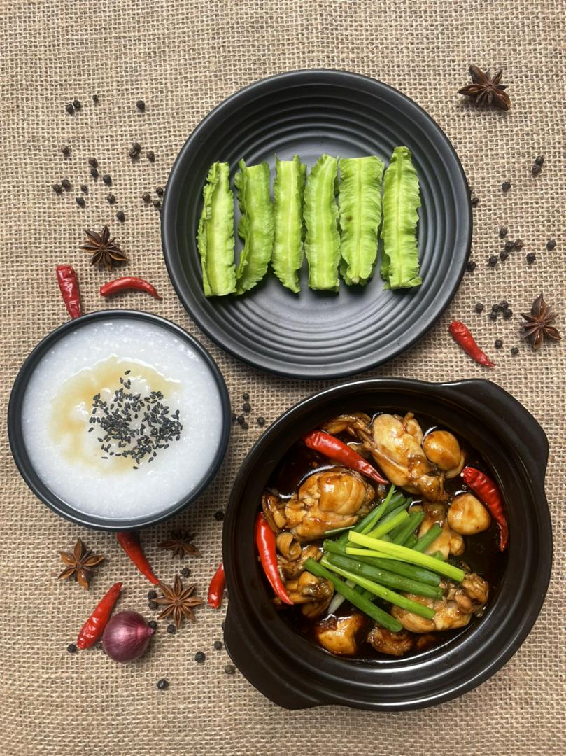 chao-ech-2-con-chao-me