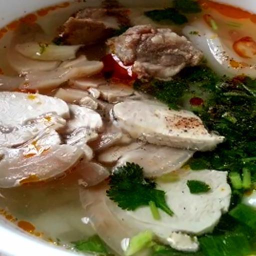 banh-canh-thit