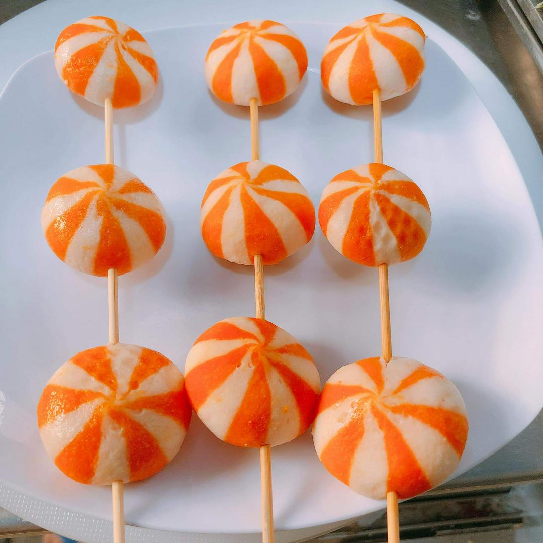 banh-bao-trung-ca-hoi-cam