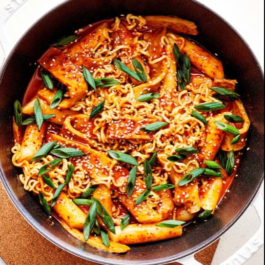 mi-ramen-tokbokki-banh-gao-ga-vien