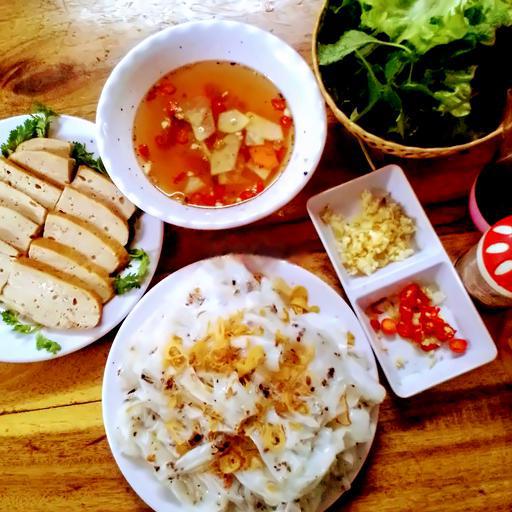 banh-cuon-trang-cha-gio