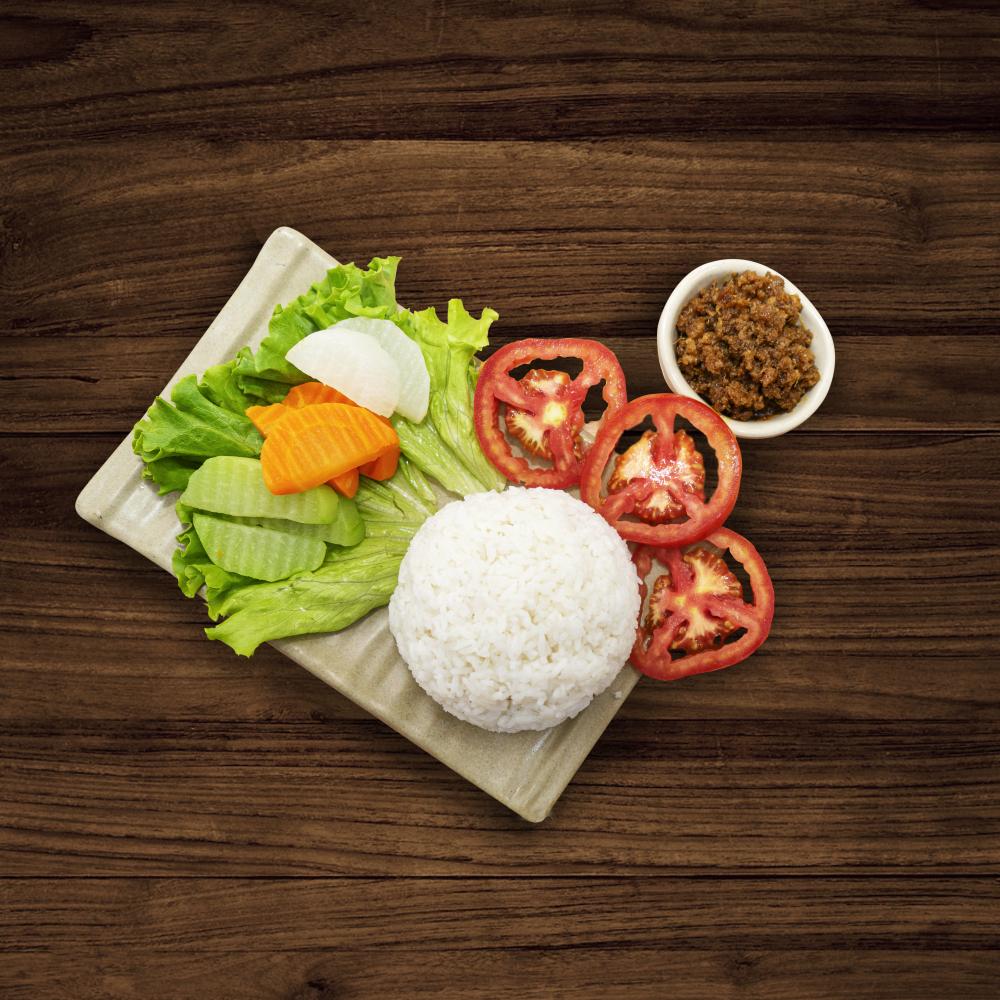 com-thit-chung-mam-tep