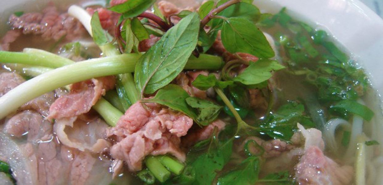 Lê-Béo---Phở-Bò-&-Lẩu-Gầu-Bò---Nguyễn-Chính