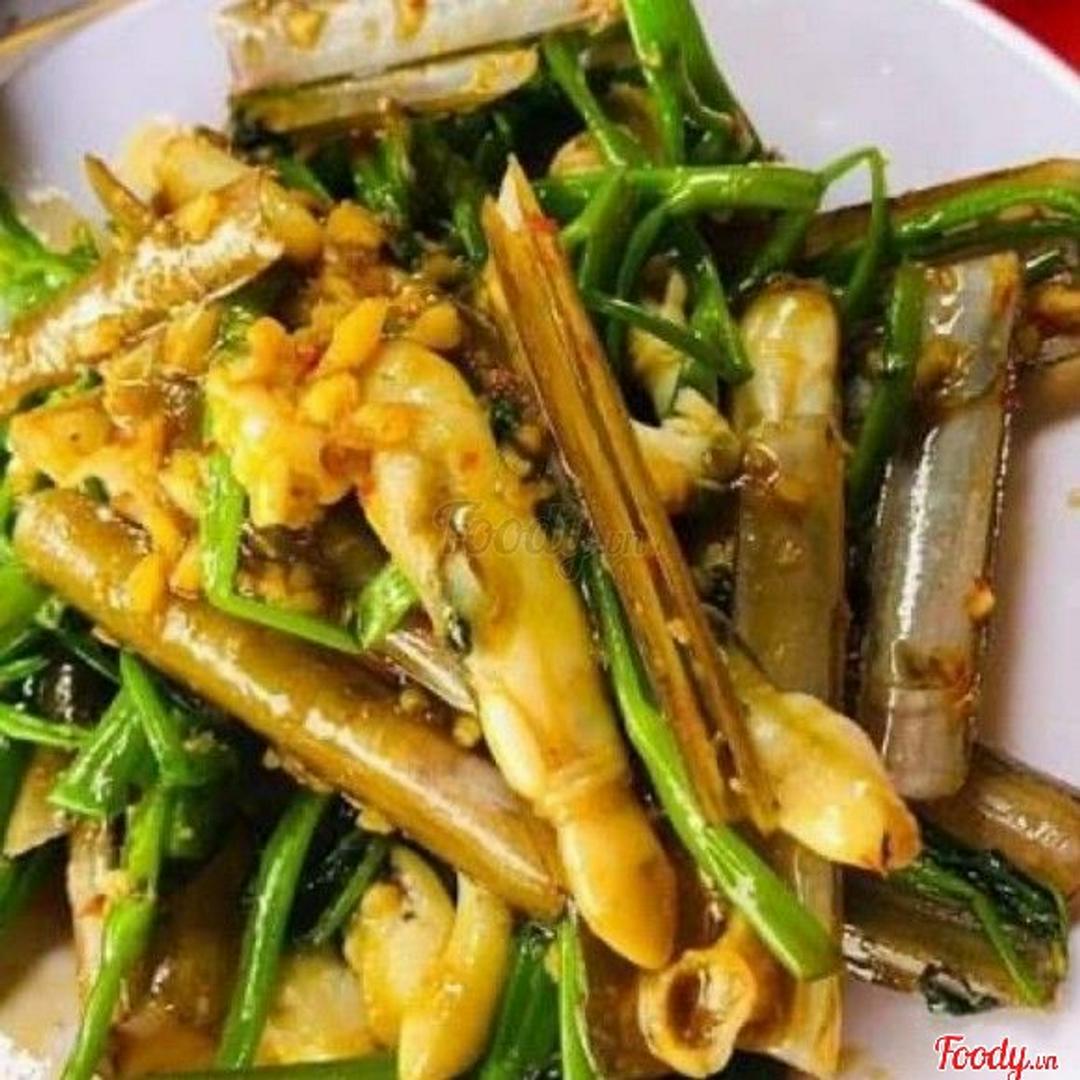 mong-tay-xao-rau-muong