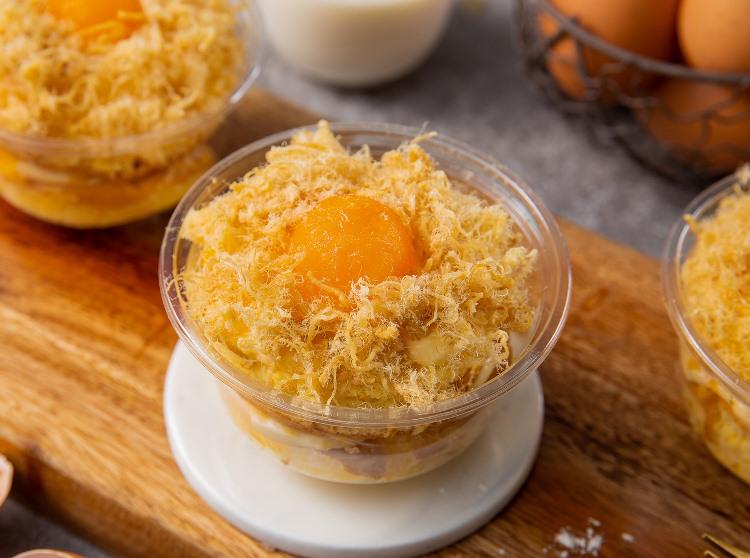 banh-bong-lan-trung-muoi