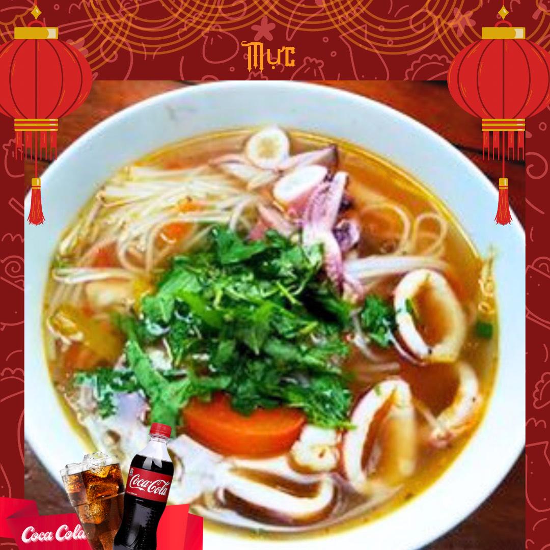 bun-thai-cay-muc-coca-cola