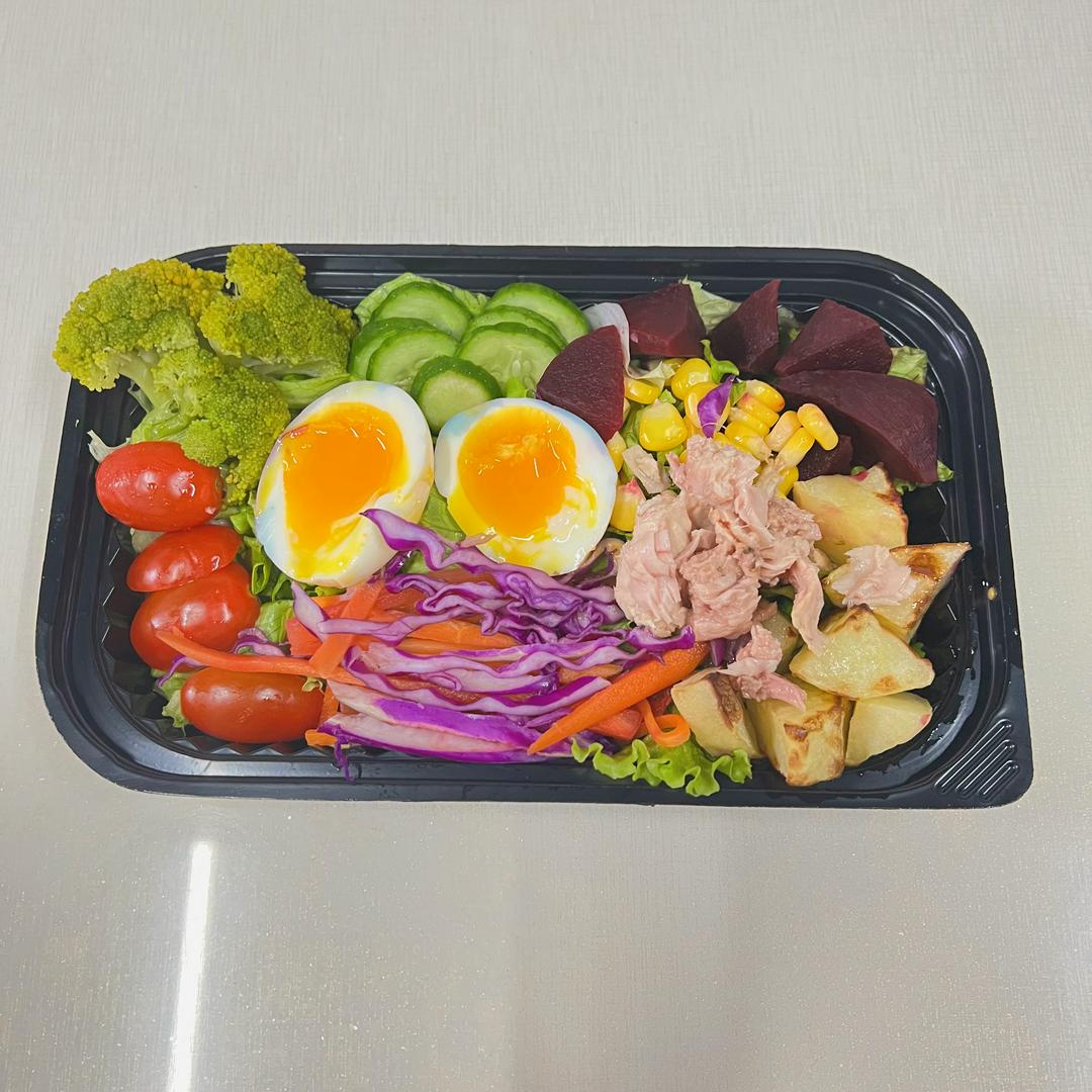 salad-trung-va-ca-ngu