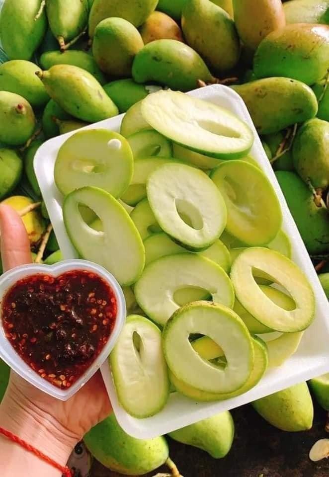 xoai-non-cham-mam-ruoc