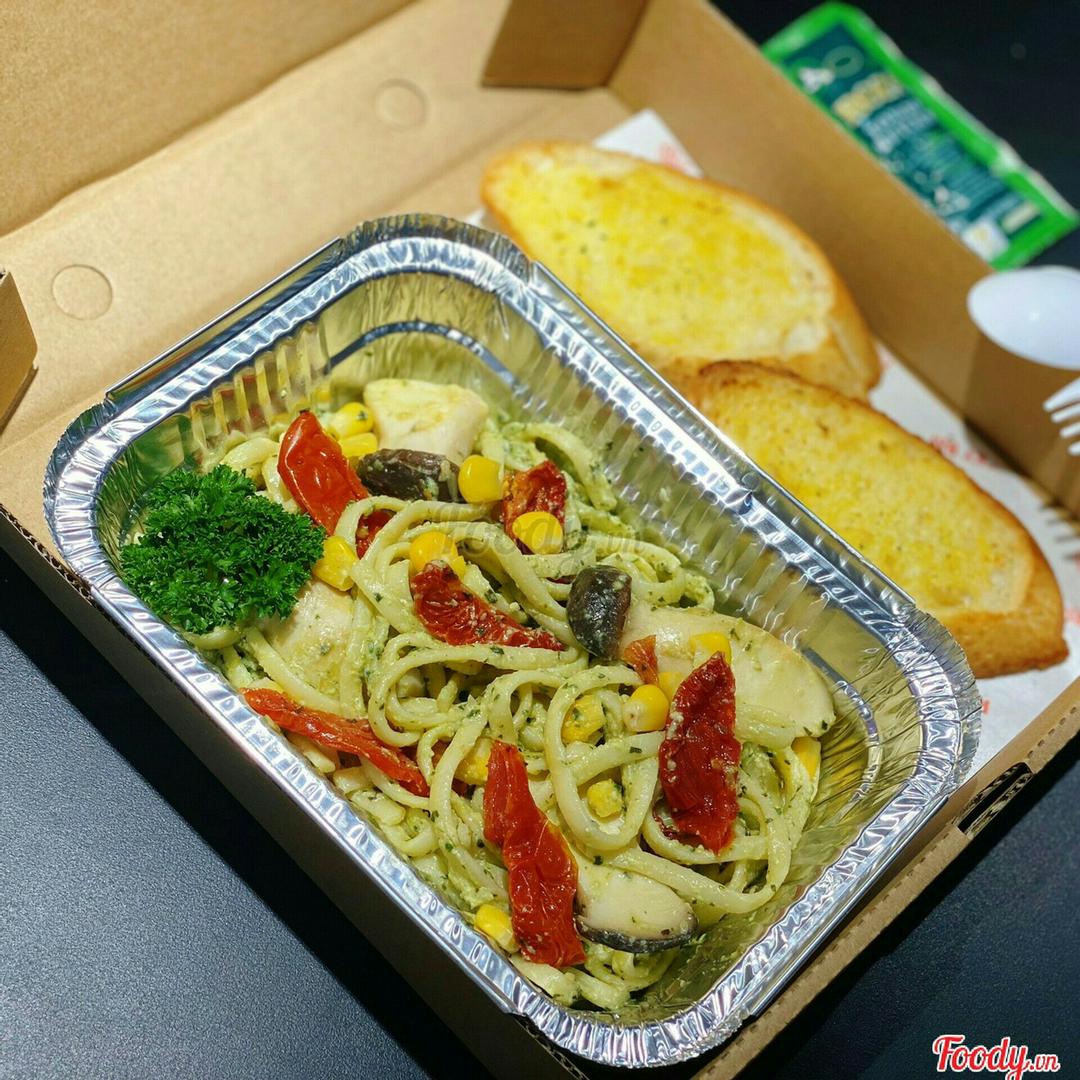 mi-y-sot-pesto-nam-banh-mi-bo-toi