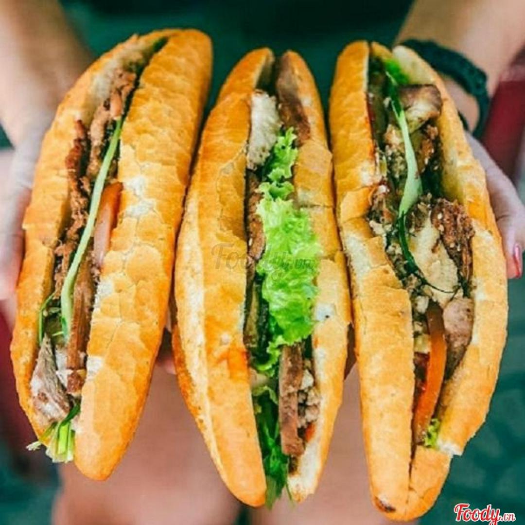 banh-mi-cha-thu