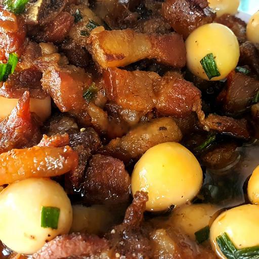 com-thit-kho-tieu-trung-cut