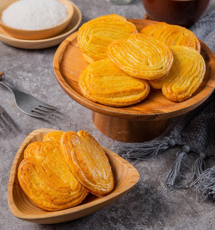 banh-nhan-dua-kem-custar