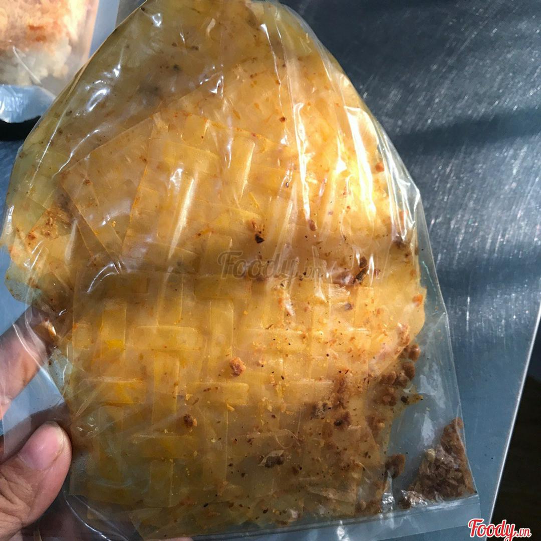 banh-trang-xike-toi-ot