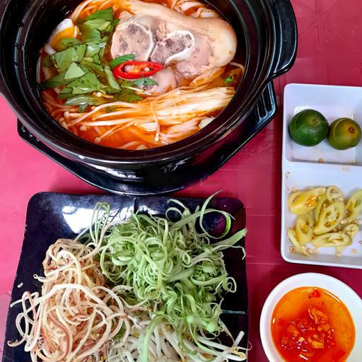 hu-tieu-thai-gio-heo