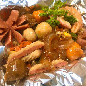 mi-tron-thap-cam-nhieu-mi