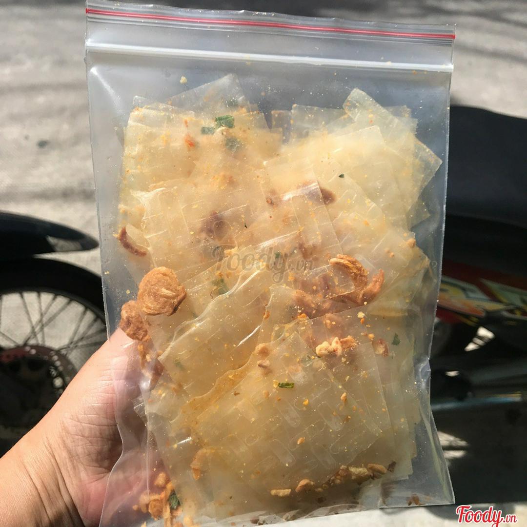 banh-trang-vuong-mo-hanh