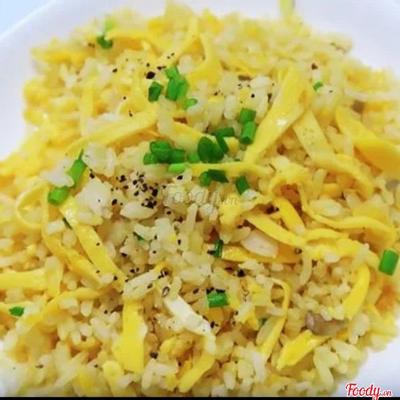 com-chien-trung-2-trung