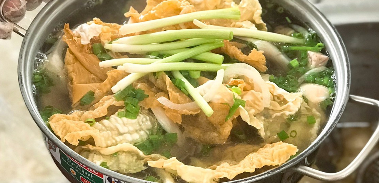 pho-chu-tu-pho-bun-xom-chieu