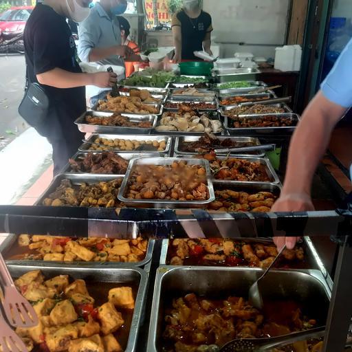 rau-thit-rang-thit-cuon-cha-ca-che-xot-xi-dau