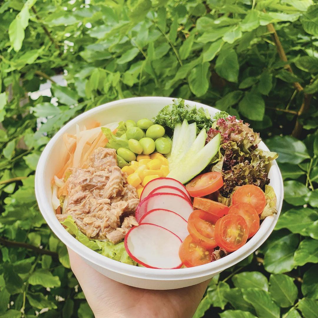 tuna-bowl-with-shoyu-wasabi-salad-ca-ngu-va-xot-nuoc-tuong-mu-tat