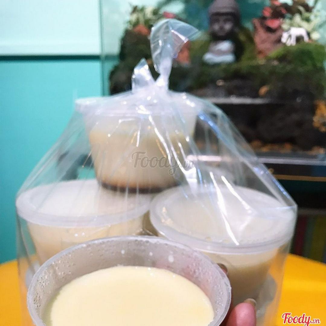 flan-cake