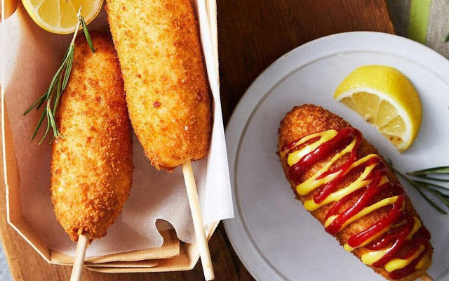 pho-mai-xinh-hot-dog-ga-ran-han-ho-tung-mau