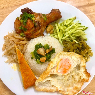 com-ui-ga-trung-chien