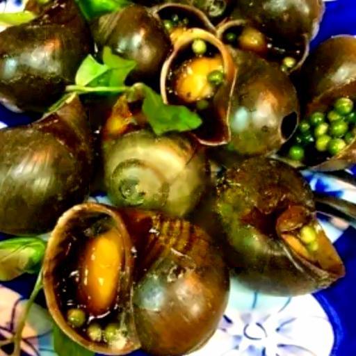 oc-buu-nuong-tieu-xanh