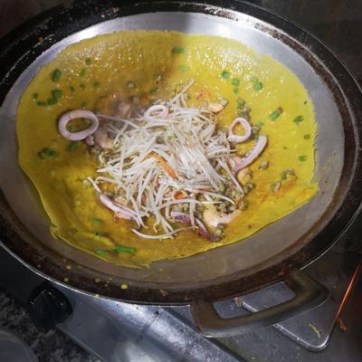 banh-xeo-hai-san-seafood-pancake