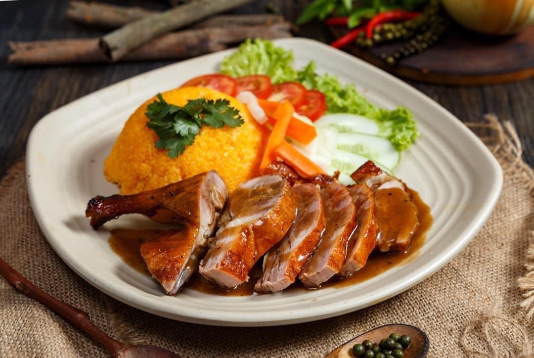 com-vit-mix-heo-quay-gion-bi