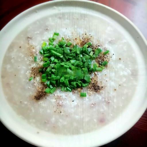 chao-thit-lon-coc-nho