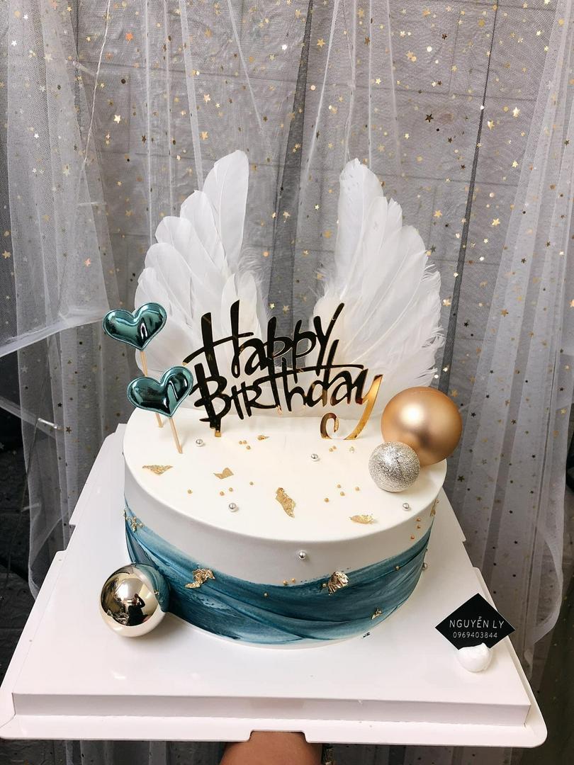 banh-kem-gan-long-vu-va-phu-kien-m2