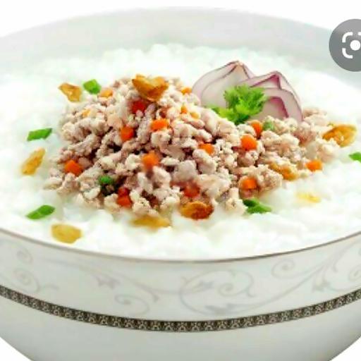 chao-thit-lon-nau-kem-hanh-tia-to