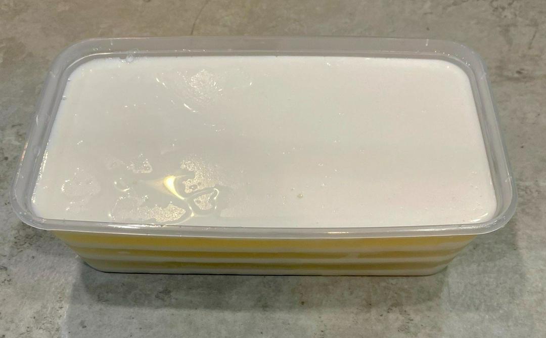 rau-cau-dua-o-lop-hop-lon-900g