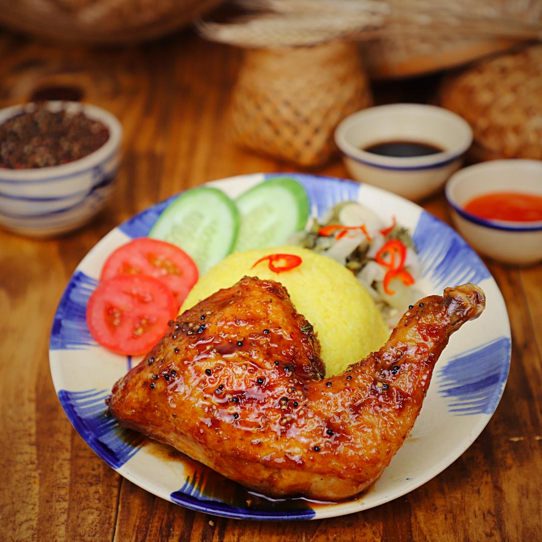 com-ga-sot-mac-khen-lon