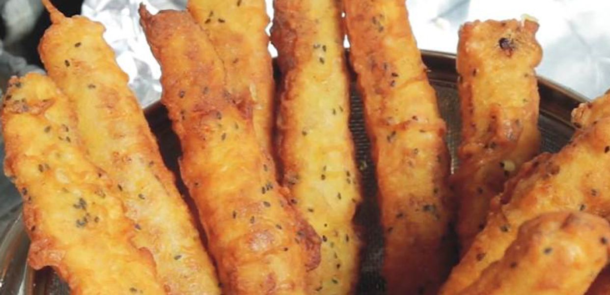 chi-cuc-chuoi-chien-me-campuchia-ho-thi-ky