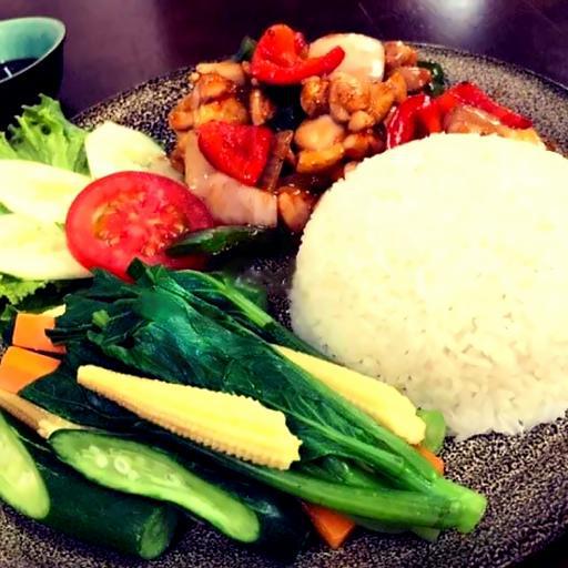 com-ga-sot-chua-ngot